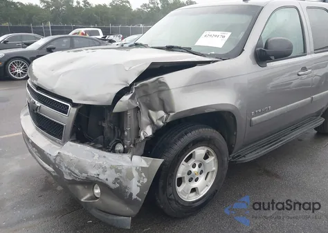 2007 Chevrolet Tahoe Lt z USA, uszkodzony, nr VIN 1GNFK13087R151459